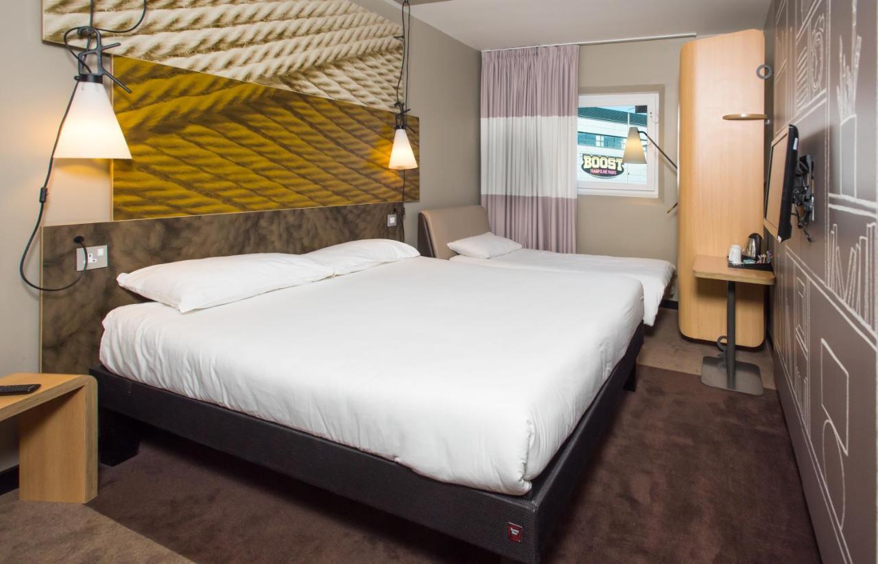 Ibis Лестър Екстериор снимка